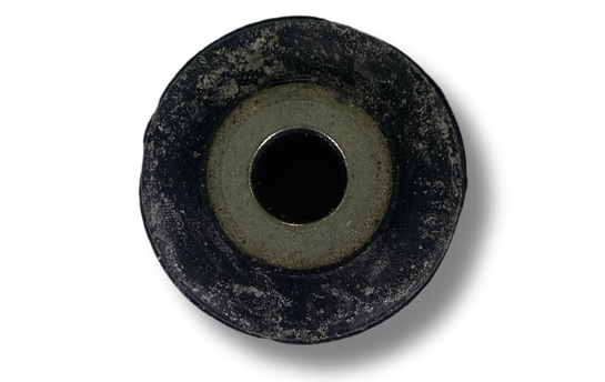 Сайлентблок подвески (1K0407182) 3