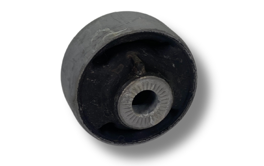 Сайлентблок подвески (5Q0407183K) 1