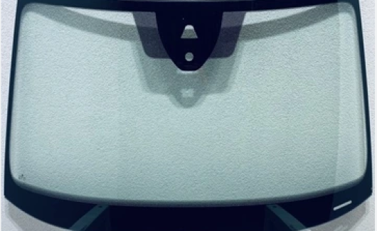 Стекло лобовое (6VA845011KNVB) 1