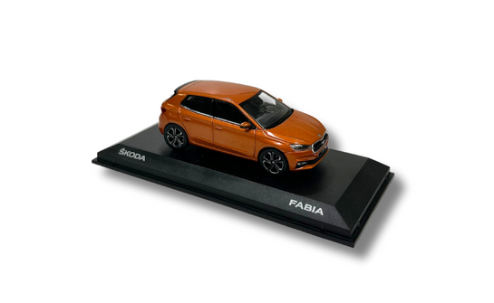 Модель Fabia A07 1:43 Phoenix orange (6VA099300A2Z) 4
