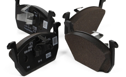 Тормозные колодки (2Q0698151Q) 1